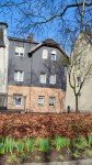 Hauptbild Selbstnutzung oder Kapitalanlage! 2 Wohnungen freigezogen, mit 2 Garagen und Garten in RE-Hochlar